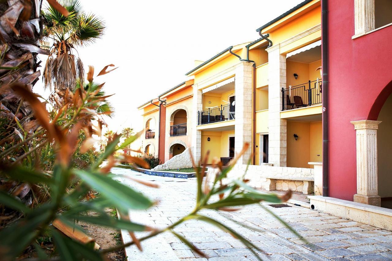 Отель Marina Di Cala Del Sole Ликата Экстерьер фото